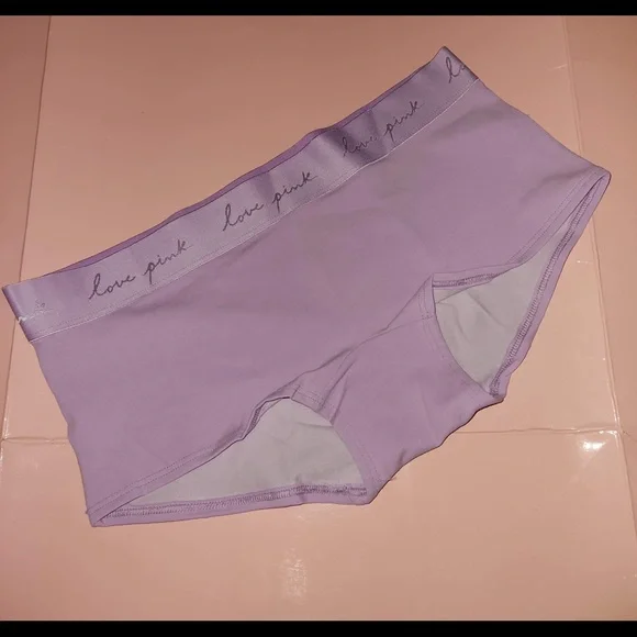 PINK Shortie Size Medium NIP - Picture 6 of 10